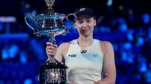 马菲奥向镜头做5比2手势 嘲讽皇马5比2不敌巴萨